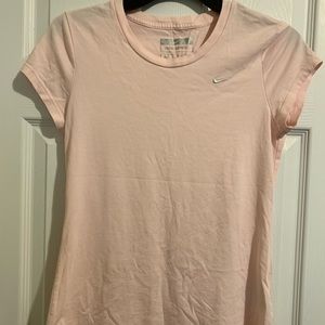 Woman’s Nike shirt